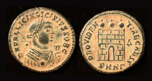 Licinius II, G, M & S Obv, Campgate Licinius II, G, M & S Obv, Campgate