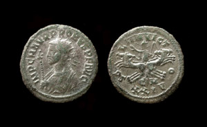 Probus, Antoninianus, Quadriga facing, Antioch mint Probus, Antoninianus, Quadriga facing, Antioch mint